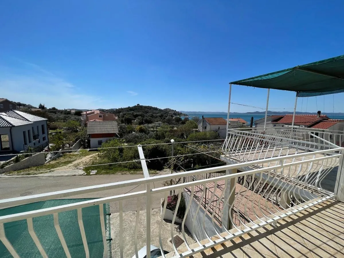 Apartmani Anka I Antonio Drage Apartment